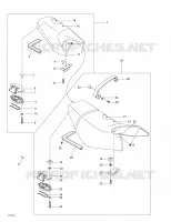 Siège Arrière Et Avant (couvercle Du Moteur)